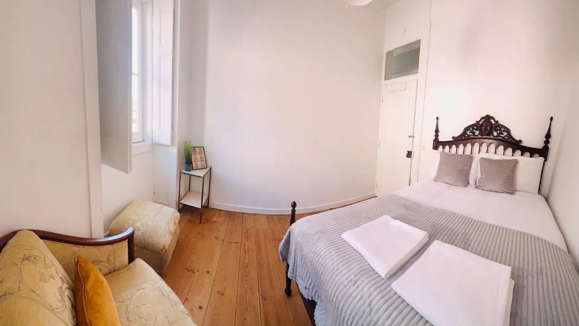 Best Location To Visit Sintra, Next To Station, Perfect For Tourists Apartment Sintra